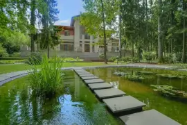 5 bds 6 ba 11290 sqft- House for sale