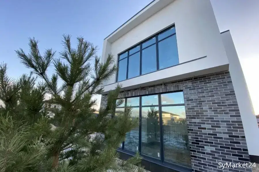 4 bds 4 ba 2583 sqft- House for sale
