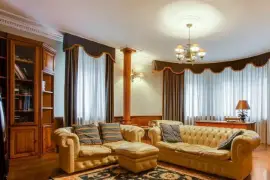 3 bds 4 ba 4520 sqft- House for sale