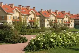 3 bds 2 ba 1829 sqft- House for sale