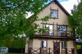 4 bds 2 ba 2260 sqft- House for sale