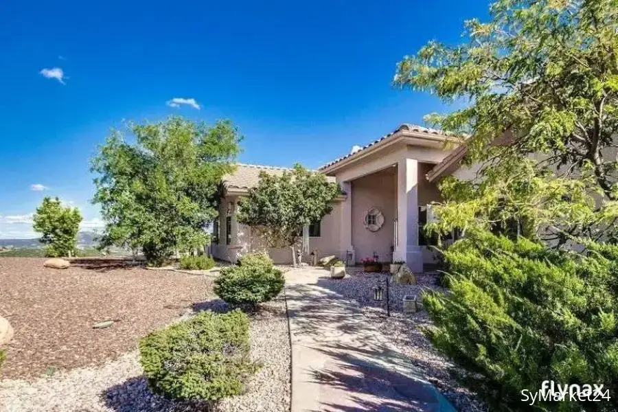 11493 E ROCKY HILL Road Dewey