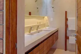 604 Grand Ave 60