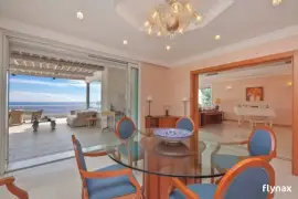 Luxury 14th floor  Apartment