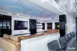 Luxury Penthouse Hollywood
