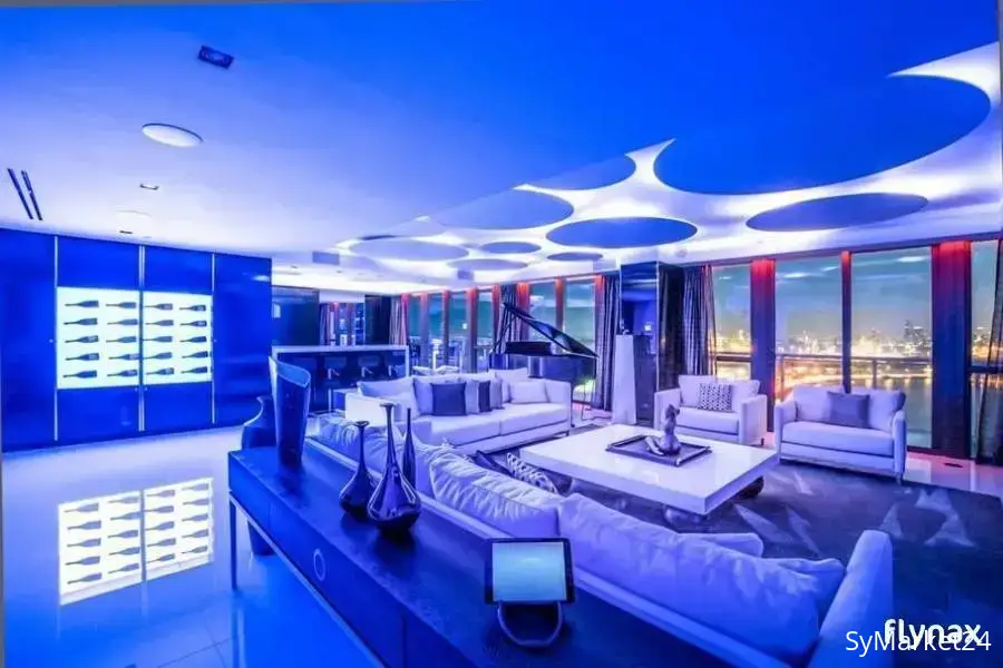 Luxury Penthouse Hollywood