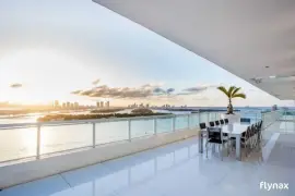 Luxury Penthouse Hollywood