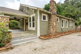 2 bds 2 ba 1225 sqft- House for sale