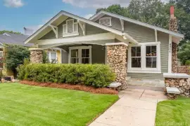 2 bds 2 ba 1225 sqft- House for sale
