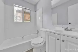 3 bds 2 ba 2442 sqft- House for sale