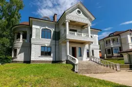 9 bds 8 ba 9353 sqft- House for sale