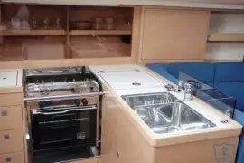 Elan 340 Performance