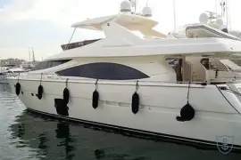 FERRETTI 830