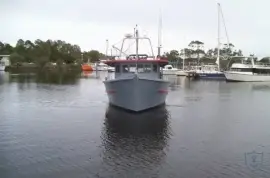 Contracting/fishing VESSEL
