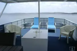 33\\' ALUMINIUM HOUSEBOAT