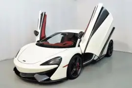 McLaren 570s White on Red Coupe