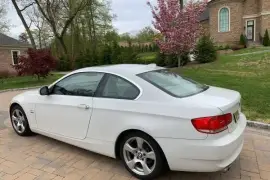 BMW 328 xi Coupe - Super clean/new - Low Mileage