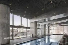Trophy two-level penthouse