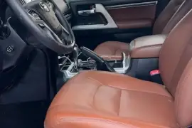 تويوتا لاند كروزر  VXR 2015