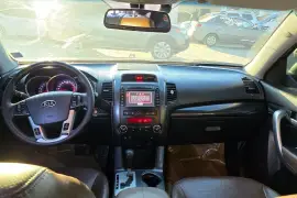 كيا سورينتو 2010