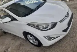 هيونداي افانتي 2015