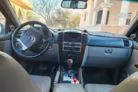 كيا سورينتو 2006