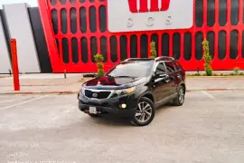 كيا سورينتو 2010