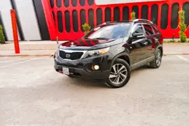 كيا سورينتو 2010