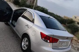 كيا فورتي 2012