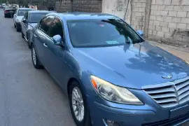 هيونداي جينيسس 2011