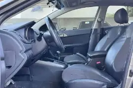 كيا فورتي 2010