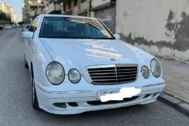 مرسيدس بنز 2001 النملة