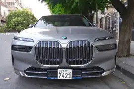 BMW 735i